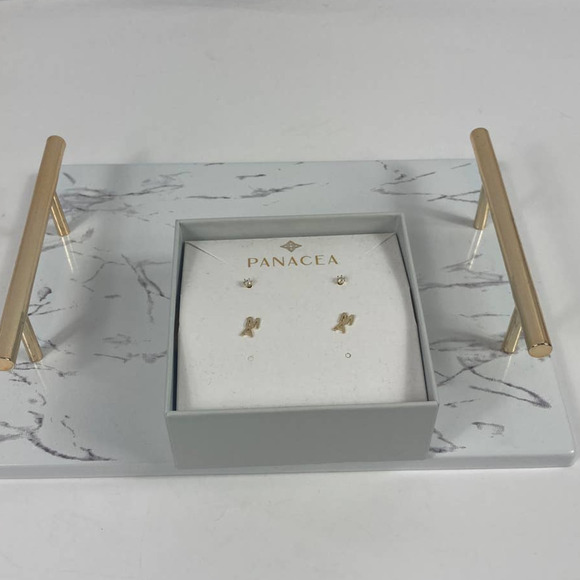 New Panacea Mama Set of 2 Stud Earrings - Picture 1 of 2
